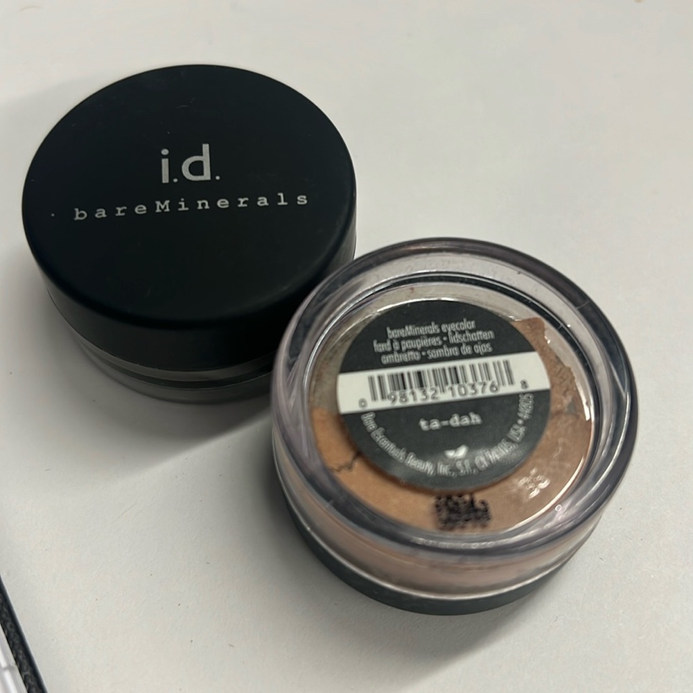 COPY - I.d. bareMinerals Ta-Dah Loose Eyeshadow Pot 0.02oz